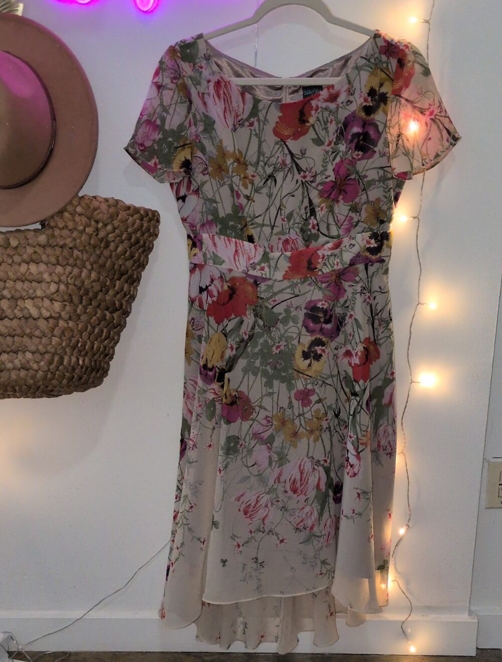 Floral Print Short-Sleeve Midi Dress - Cream Floral